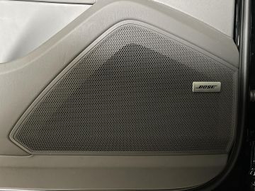 Porsche Cayenne 3.0 E-Hybrid | Luchtvering | Panoramadak | Bose Sound | Parkeerca